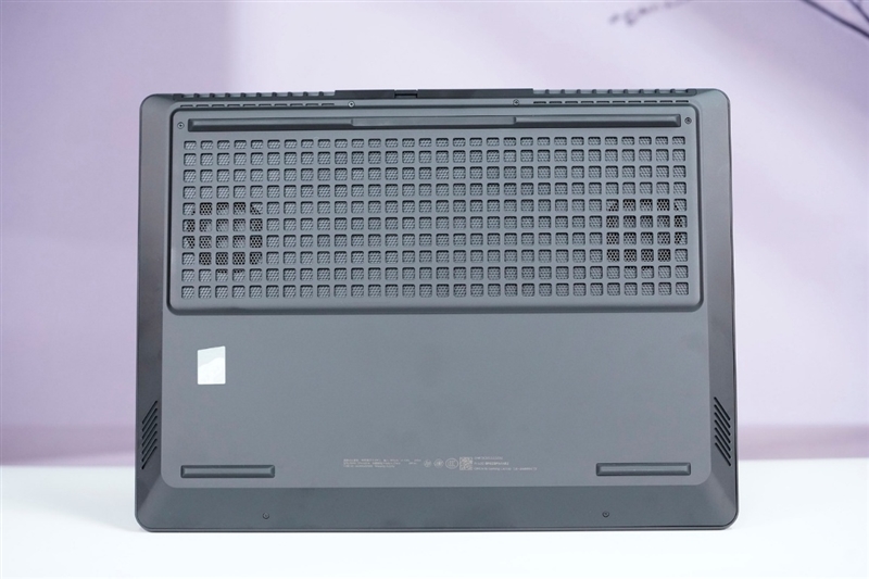 OMEN暗影精灵11游戏本评测：14代酷睿宝刀不老 配合RTX 50系显卡性价比凸显