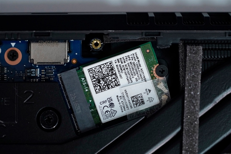 OMEN暗影精灵11游戏本评测：14代酷睿宝刀不老 配合RTX 50系显卡性价比凸显