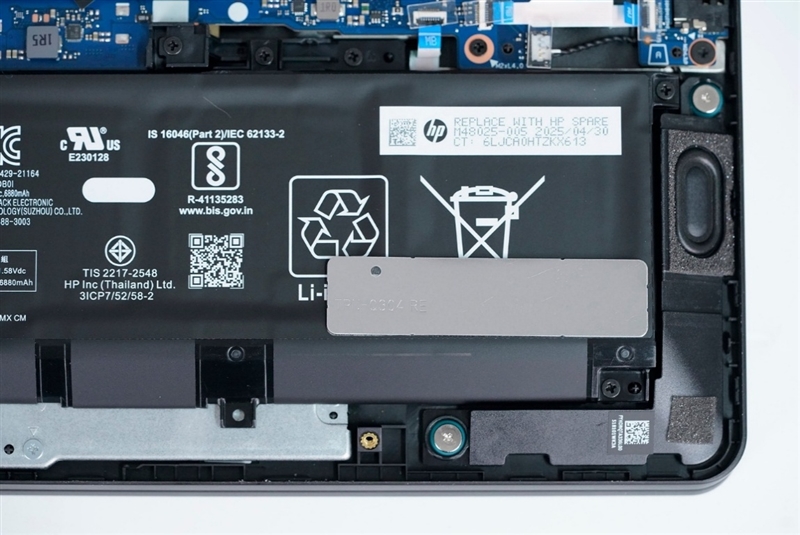 OMEN暗影精灵11游戏本评测：14代酷睿宝刀不老 配合RTX 50系显卡性价比凸显