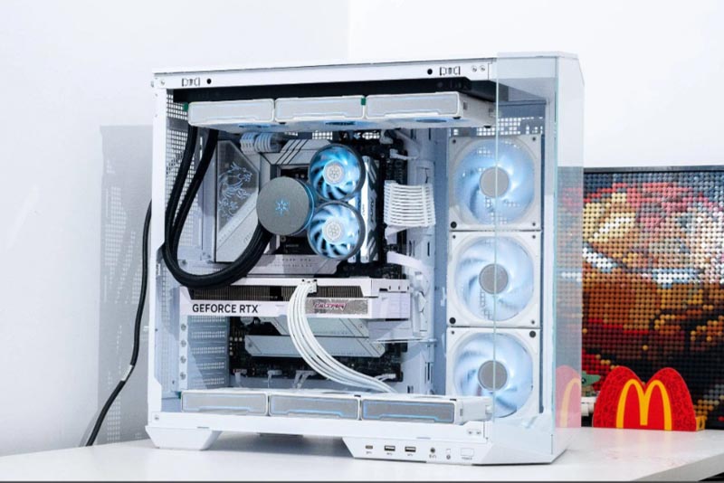 R7-9700X和7800X3D搭配RTX5070独显游戏电脑配置推荐