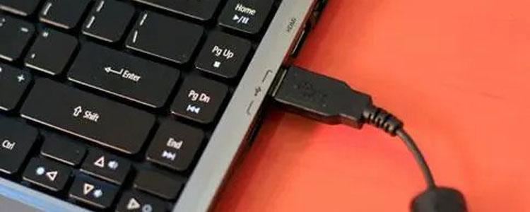 电脑键盘灯不亮的问题排查与解决方案详解