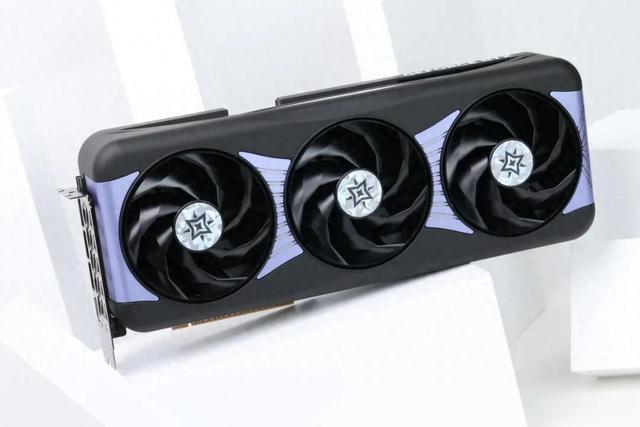 影驰GeForce RTX 5060 Ti星曜NOX OC显卡测评